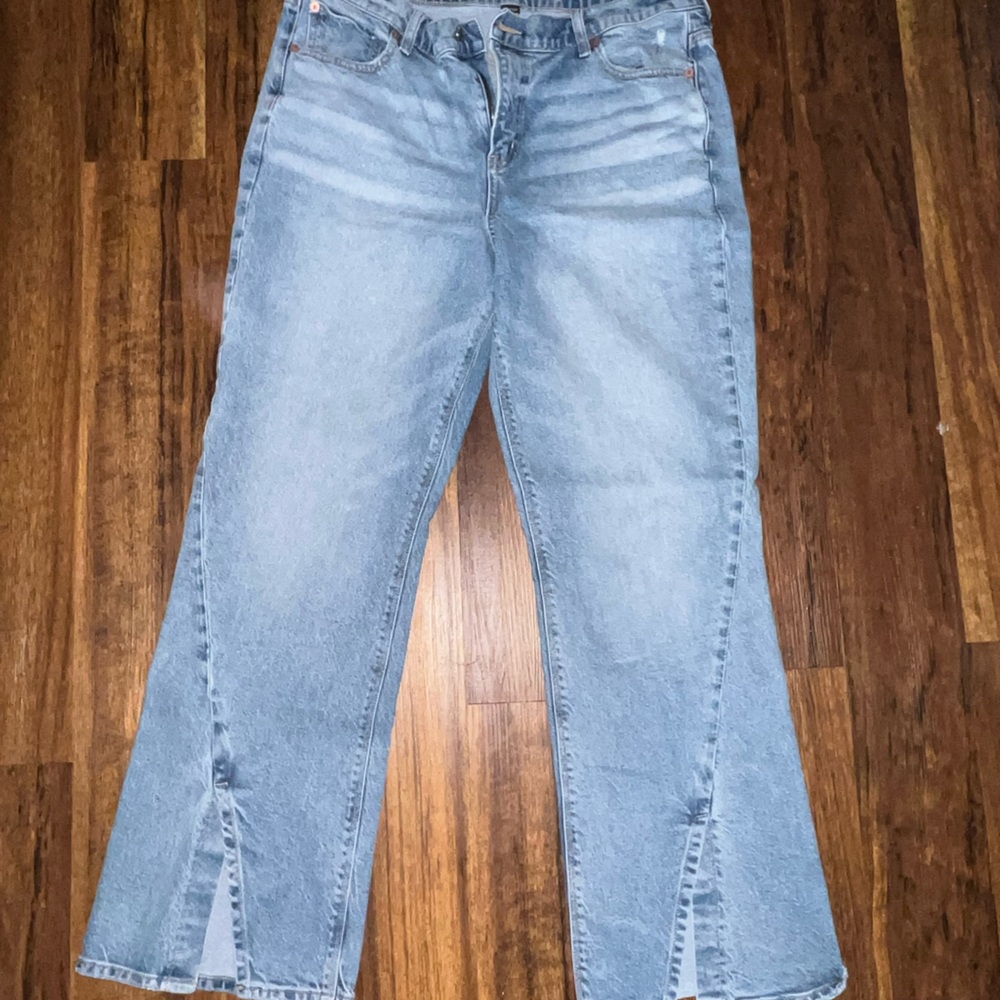 AMERICAN EAGLE Stylish Light Blue Denim Jeans